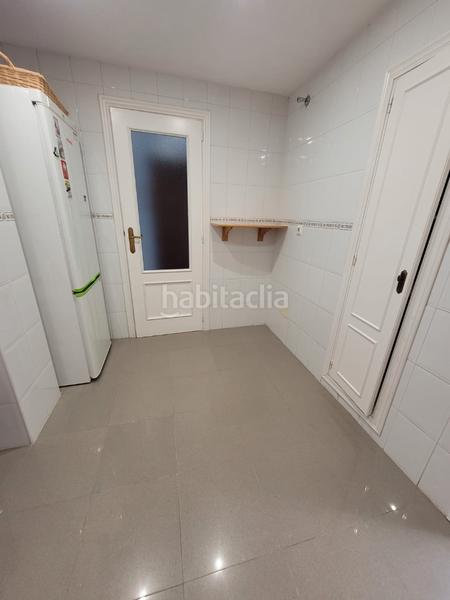 Foto 420279fc-639d-4037-90a5-7014d2c3771f. Alquiler piso  sin amueblar en pedregalejo en zona muy tranquila en Málaga