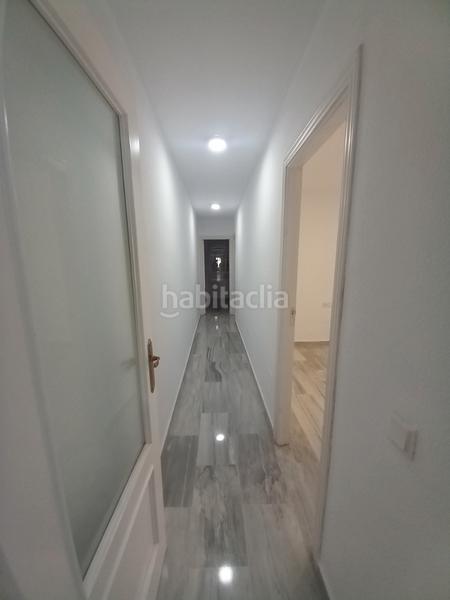 Foto c6541ec5-b83b-44eb-8929-6dfdf5a8f98d. Alquiler piso  sin amueblar en pedregalejo en zona muy tranquila en Málaga