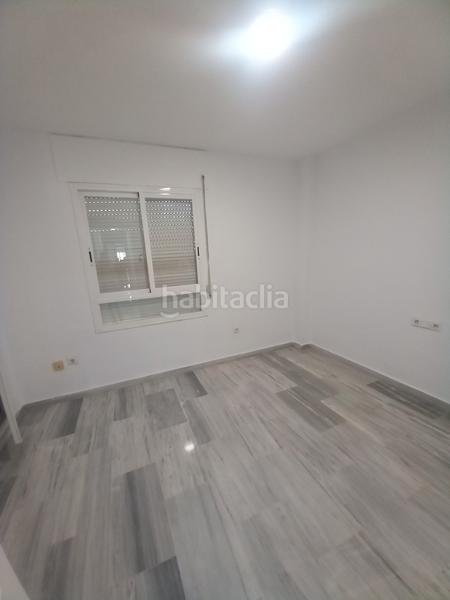 Foto 71a50b8e-10ed-442c-97f5-d77175cb3324. Location appartement avec parking piscine dans Pinares de San Antón Málaga
