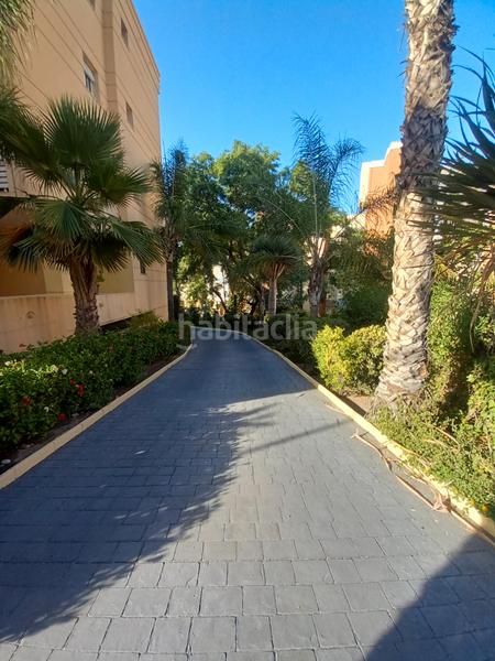 Foto cd7ab4b2-4539-4bc1-a1f7-cbfcc7582eb1. Location appartement avec parking piscine dans Pinares de San Antón Málaga