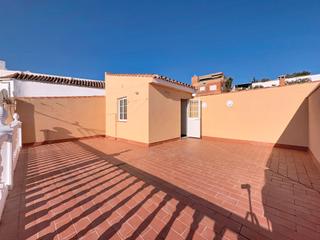 Location Maison  Calle el clarinete. Magnífica vivienda con espectaculares vistas a toda málaga