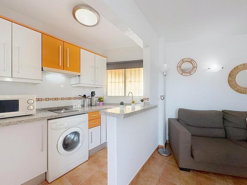 Foto 46502c68-5fd0-49ed-8ec8-8898cfa3c053. Location appartement avec parking piscine dans La Carihuela - Los Nidos Torremolinos