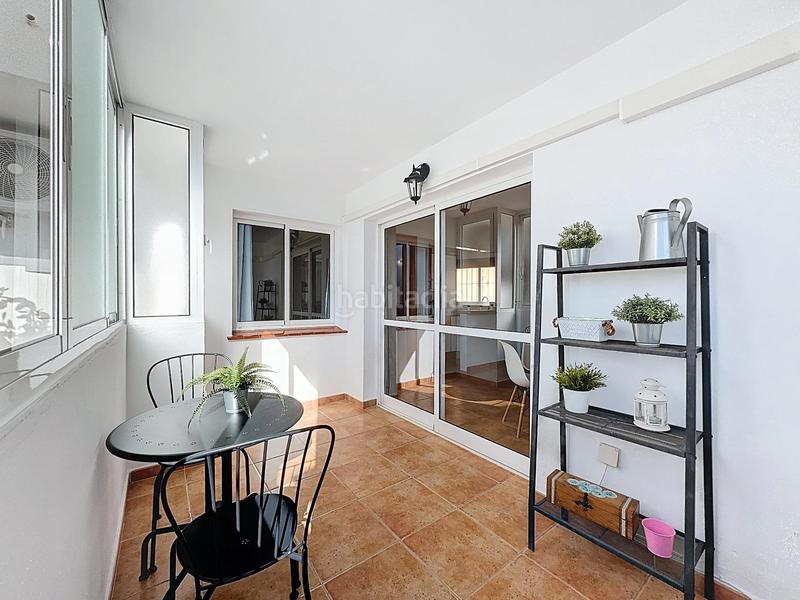 Foto b85b2693-6c71-4918-b792-3aab341d2b6c. Location appartement avec parking piscine dans La Carihuela - Los Nidos Torremolinos