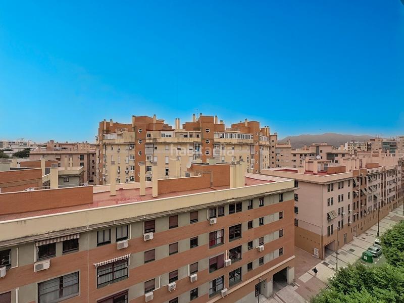 Foto 020a6d12-6c1f-4b71-a3a1-42c860b435c4. Alquiler piso muy luminoso en zona Cristo de la Epidemia en Málaga