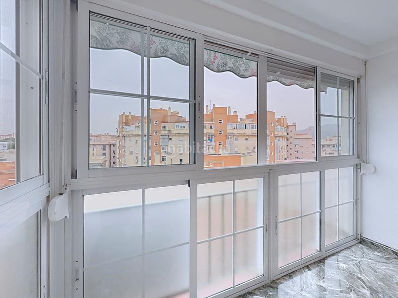 Foto 540295ed-babb-44ae-9d15-9e0e660bb99e. Alquiler piso muy luminoso en zona Cristo de la Epidemia en Málaga