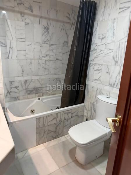 Foto ce733493-b403-464f-810d-c9426d328726. Location appartement avec parking piscine dans Martín Carpena - Torre del Río Málaga