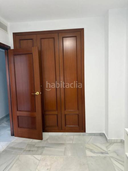 Foto ec610195-b2a3-422e-95b9-32ece1fed05d. Location appartement avec parking piscine dans Martín Carpena - Torre del Río Málaga