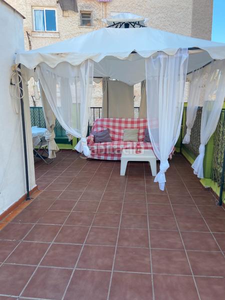 Foto 25aede5a-0a97-4705-9a95-28611a861fb8. Alquiler piso  con gran terraza muy cerca de la victoria en Málaga