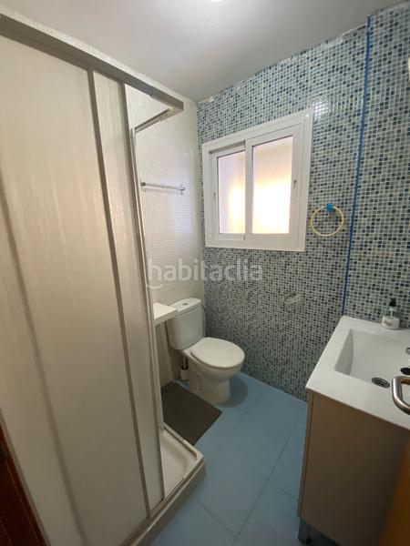 Foto 7ad9cc38-cc24-496c-b786-559c139e0d3d. Alquiler piso  con gran terraza muy cerca de la victoria en Málaga