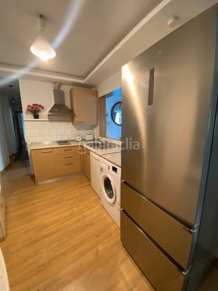 Foto 9b6ec6ad-fd97-4784-80bb-f7f2823e28c8. Alquiler piso  con gran terraza muy cerca de la victoria en Málaga