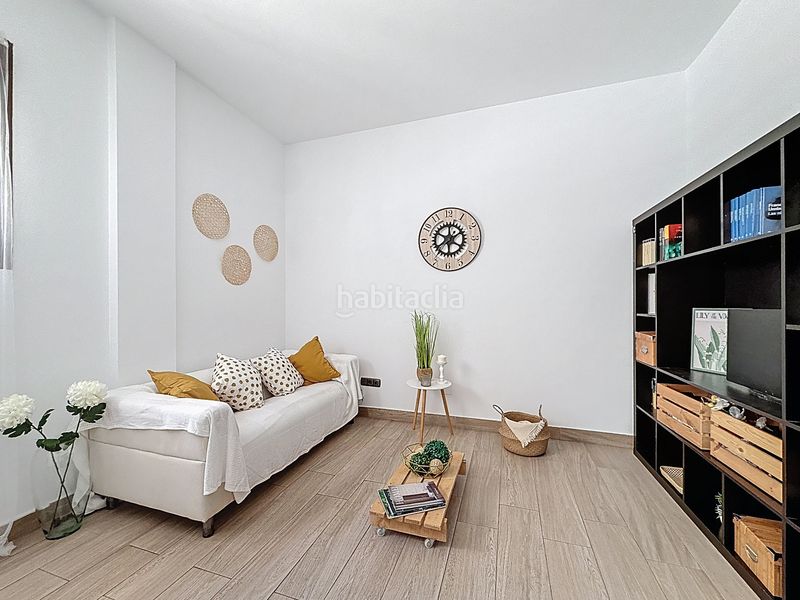 Foto 1212ee7c-8e6c-47c6-9f86-a1460dd8cdf7. Pis a La Merced Málaga