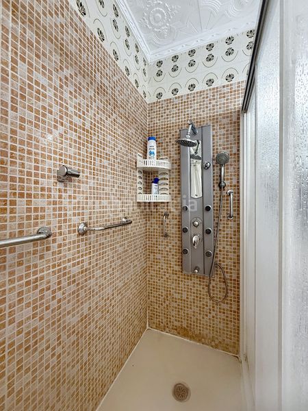 Foto 5f32ab42-17e9-49c0-b0cb-ce7cd35584e5. Miete etagenwohnung in Parque Ayala - Jardín de la Abadía - Huelín Málaga