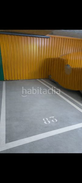 Foto 4c3cf4a4-fb22-4d0d-a6f4-62770e4a9606. Aparcament cotxe a Puerta Blanca Málaga