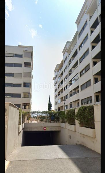 Foto d385af58-6cb4-4579-ae4c-c3b6c06ff319. Aparcament cotxe a Puerta Blanca Málaga