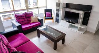 Miete Etagenwohnung  Calle victoria. Amplio piso para estudiantes en zona de la victoria