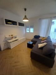 Location Appartement  Calle pinosol. ¡piso céntrico a estrenar! ¡una vivienda totalmente reformada!