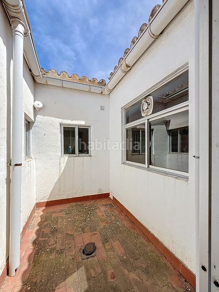 Foto d9fda8fd-5ddb-40ea-b23a-6a3604d90102. Casa amb xemeneia aparcament a Teba