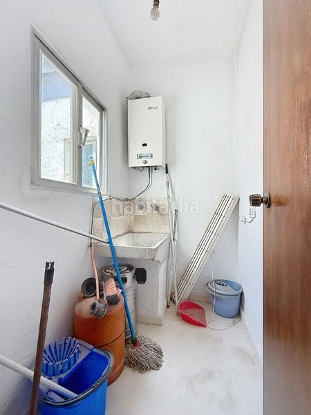 Foto db8a05f1-0057-4be5-bd05-df7de7b540ea. Casa amb xemeneia aparcament a Teba