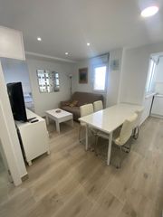 Rent Apartment  Alameda de colón. ¡gran apartamento  en la zona del soho!