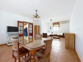Reihenhaus  Calle teba. Una oportunidad para vivir junto a uno de los mayores tesoros de