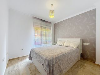 Lloguer Pis  Calle del jalón. Tu próximo hogar entre la piscina y el mar