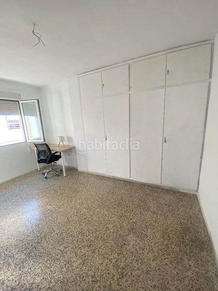 Foto 40b5e281-286b-40d1-95f7-422e8ac7439d. Alquiler piso  para estudiantes amplio y luminoso en Málaga