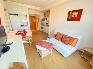 Location Appartement  Camino de la térmica. ¡a un paso del paseo marítimo!