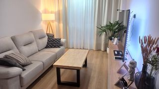 Rent Flat  Calle arango. Coqueto piso junto a el corte inglés