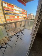 Location Appartement à Calle molino 2. Amplio piso en capuchinos