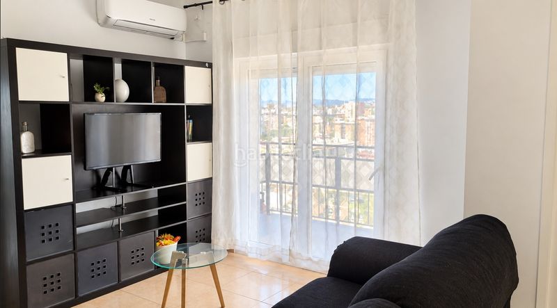 Foto f41d0859-adb2-4663-b278-d2cb52192dc1. Alquiler piso la vivienda perfecta en el área de huelin... ¡a menos de 5 minutos del paseo marítimo! en Málaga