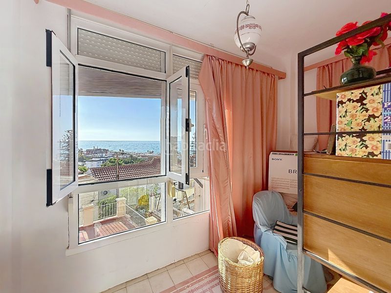 Foto fc54f2f8-dbfe-4150-a66b-4bb9a578440d. Casa a Pedregalejo - Morlaco Málaga
