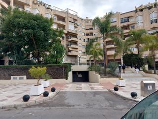 Location Parking voiture à Manantiales-Estación de Autobuses. Se alquila aparacmiento en el edifico barbarela primera fase en