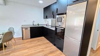 Apartament a Manantiales-Estación de Autobuses. Impresionante estudio en el centro de torremolinos