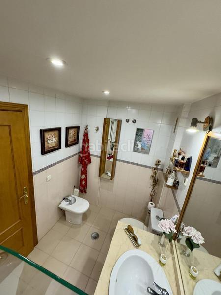 Foto 4b935567-eccc-408c-8313-38b7fd741f20. Piso exclusivo apartamento a pie de playa en Los Álamos, en Torremolinos
