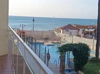 Piso en La Carihuela - Los Nidos. Exclusivo apartamento en primera línea de playa  la carihuela, t