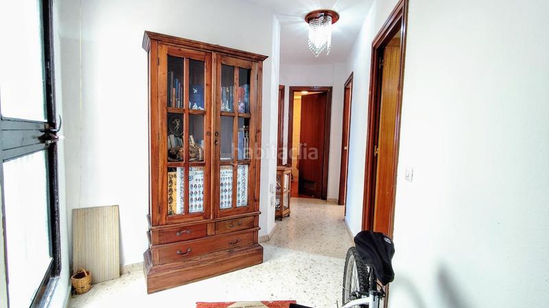 Foto 51b8a4c3-8175-45ef-9a63-c932a631e837. Piso vistas al mar en pleno corazón ! en El Bajondillo Torremolinos