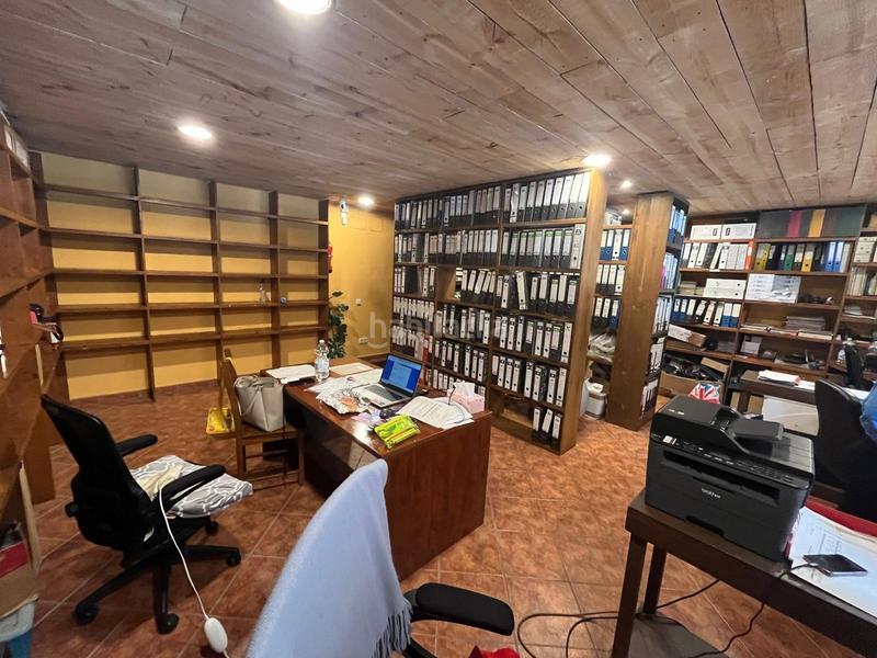Foto 6ca6d768-a163-4fb4-8c08-fdb8f4e63829. Alquiler local comercial  zona manantiales en Torremolinos