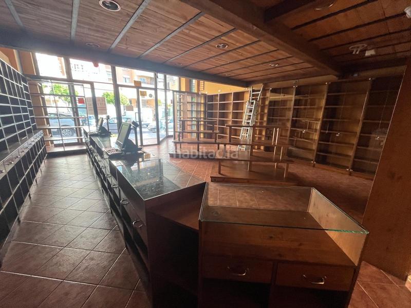 Foto 9dcab3fc-2b79-48f4-b02e-66442292f5e6. Alquiler local comercial  zona manantiales en Torremolinos