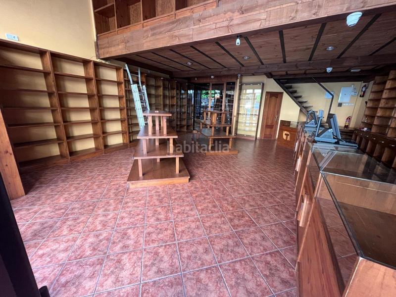 Foto c5b79242-4750-4950-87b2-577322ce6c9a. Alquiler local comercial  zona manantiales en Torremolinos