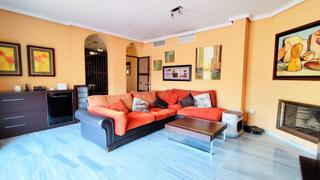 Attique à Manantiales-Estación de Autobuses. Ático dúplex con grandes terrazas, calidades premium y conectivi