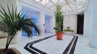 Dachwohnung in Manantiales-Estación de Autobuses. Ático dúplex con grandes terrazas, calidades premium y conectivi