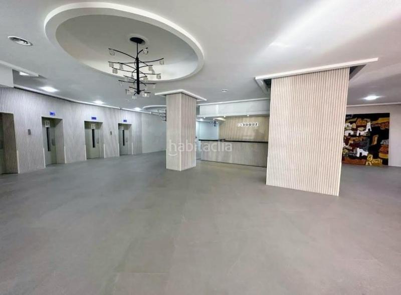 Foto 7021d2f1-0e02-4689-b54b-59c18ea175dd. Estudio  reformado a la venta en La Colina en Torremolinos