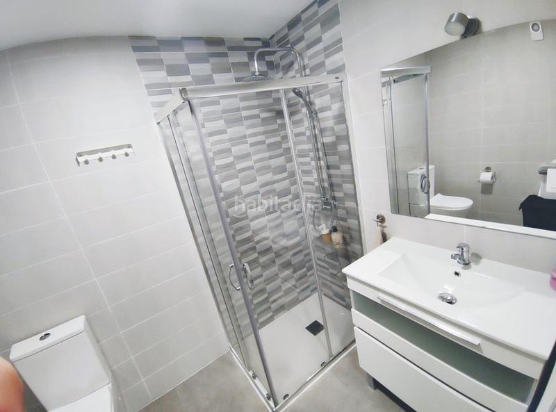 Foto 900bc680-57c2-43af-9778-d6e69a122d67. Estudio  reformado a la venta en La Colina en Torremolinos