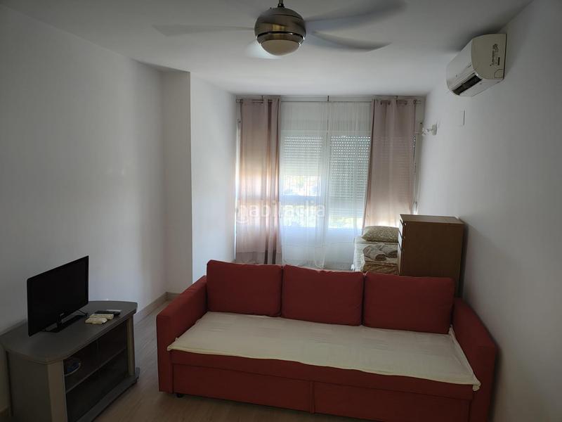 Foto a9d95cac-93bb-4007-89f9-81ce512ec57b. Estudio  reformado a la venta en La Colina en Torremolinos