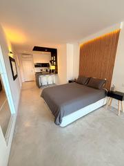 Estudi a Manantiales-Estación de Autobuses. Gran oportunidad en el centro de torremolinos!