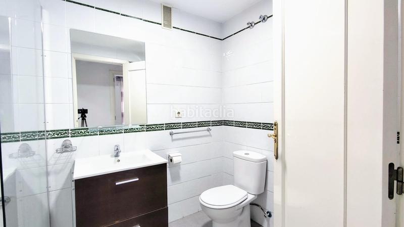 Foto 637bbd94-3c6c-43d5-b7e0-85943ac4802d. Piso oportunidad en el corazón ! en Ayuntamiento Torremolinos