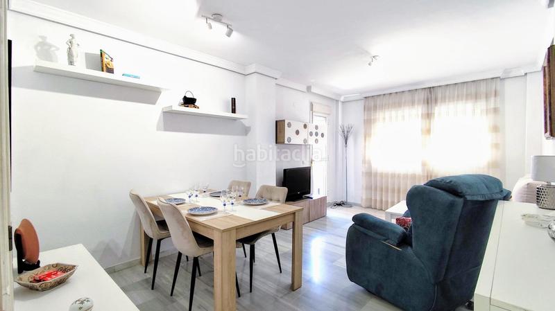 Foto d2443b7d-c2bf-434c-8fe0-a42b0cb75569. Piso oportunidad en el corazón ! en Ayuntamiento Torremolinos