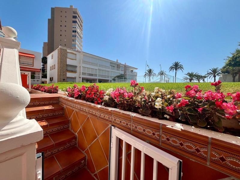 Foto 26a2c256-477c-417a-8366-f96437454ad8. Erdgeschoss mit pool in El Bajondillo Torremolinos