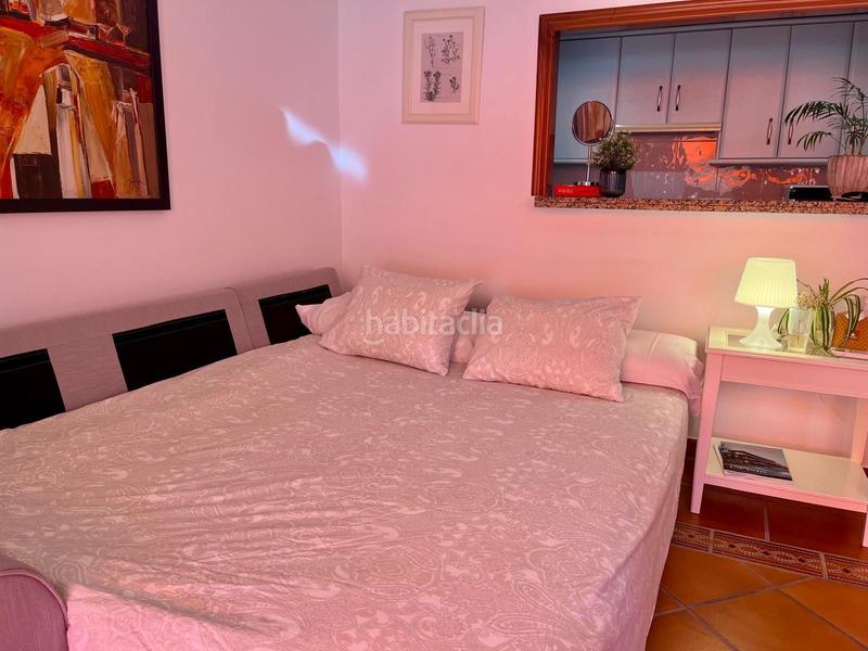 Foto a93feaf0-eb58-42e9-909a-9a4c83e93e15. Erdgeschoss mit pool in El Bajondillo Torremolinos