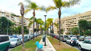 Appartamento in Manantiales-Estación de Autobuses. Amplitud y confort en el centro de torremolinos